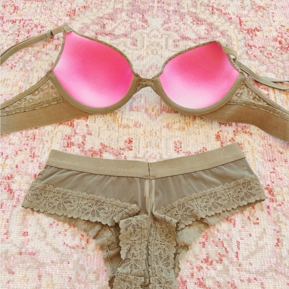 PINK, Woman’s Green Cheetah Print Bra & Underwear Set - Picture 2 of 3